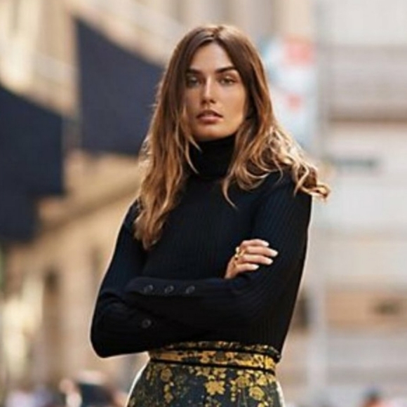 Bookmark My Closet! ❤ "Like" to Save - Picture 10 of 12